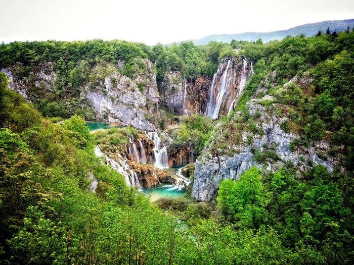 4K Plitvice Lakes Waterfalls in Croatia