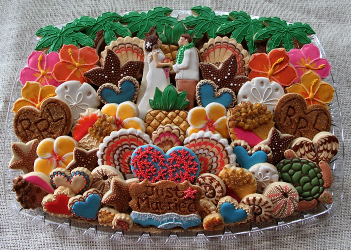 Wedding Cookies with Tropical Theme