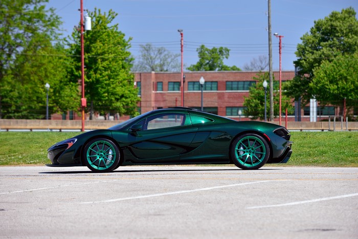 4K 2013-15 McLaren P1 Green Side View