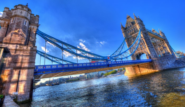 4K Tower Bridge over River Thames in London