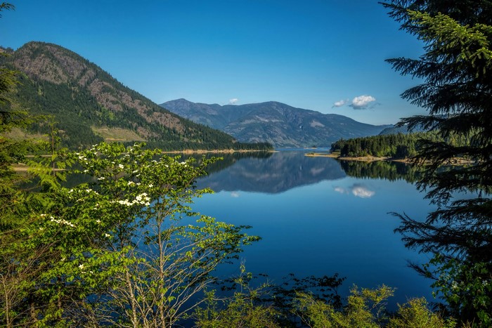 Upper Campbell Lake Strathcona Park Mountains and Lake