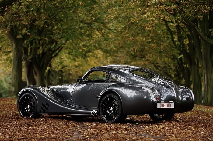 Grey 2008-09 Morgan Aeromax car on autumn road
