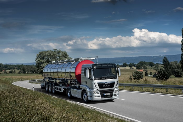4K MAN SE Tanker Truck on Road