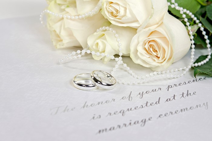 Wedding Rings with White Roses and Pearls