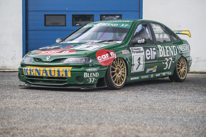 Renault Laguna BTCC race car