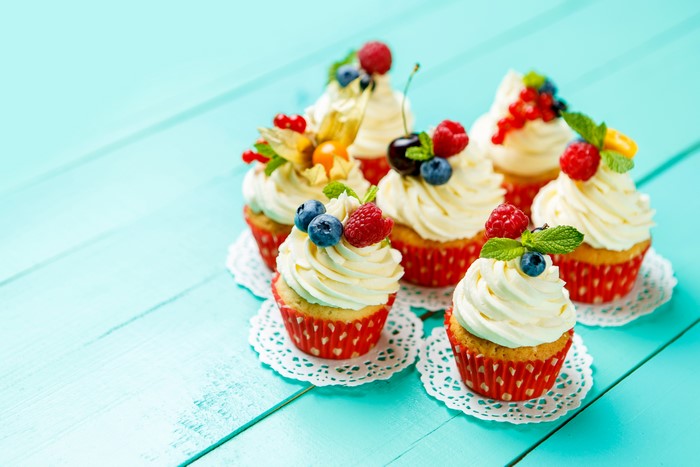 Cupcakes with Berries and Cream