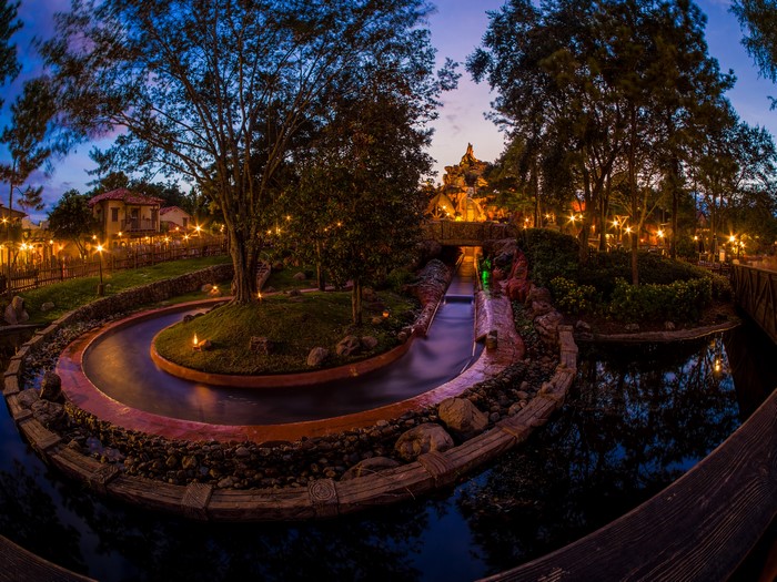 Splash Mountain at Disneyland Park at Night