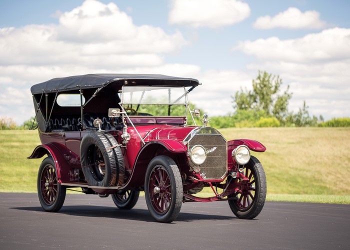 1913 Pierce-Arrow Model 66-A 7-passenger Touring car