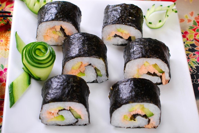 Sushi rolls with salmon and cucumber