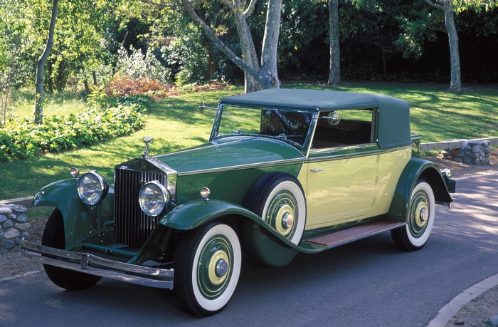 1932 Rolls-Royce Phantom II Croydon Victoria by Brewster