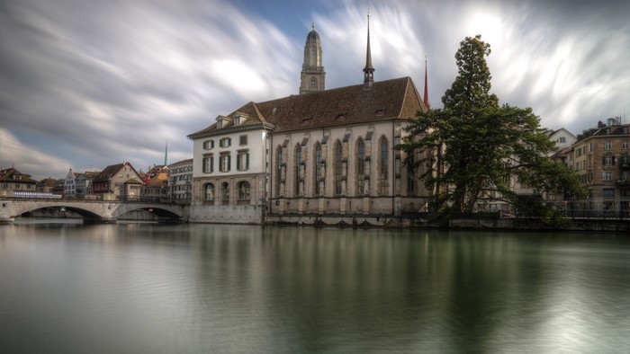 4K Switzerland Zurich Lake Bridges Cathedral