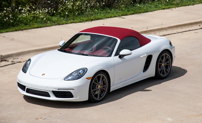 White 2017 Porsche 718 Boxster S convertible