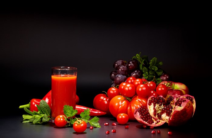 4K Tomatoes, Pomegranate, Grapes, Bell Pepper, and Juice in Highball Glass