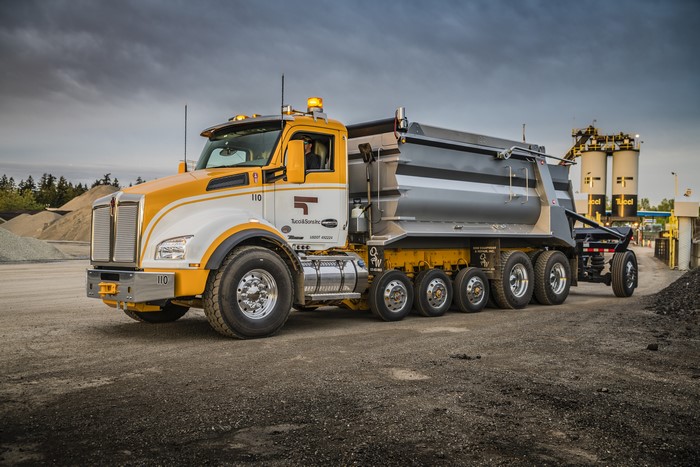 Kenworth T880 Dump Truck at a Construction Site