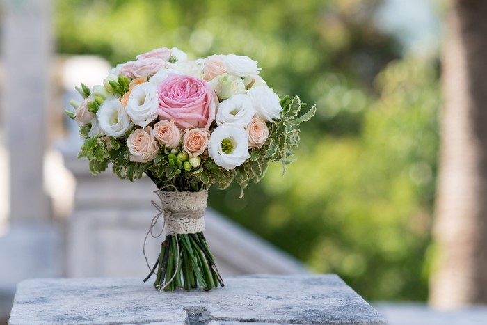 Bouquet of Roses and Eustoma Flowers