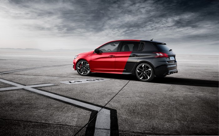Peugeot 308 GTi 2015