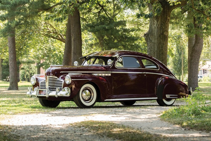 1941 Buick Special Sedanet