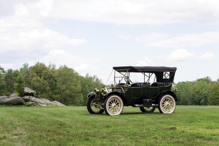 1912 Oakland Model 30 Touring car