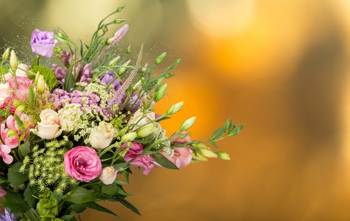 Bouquet of Roses and Eustoma Flowers