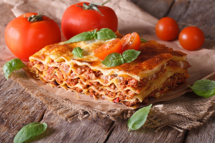Lasagne with tomatoes and basil