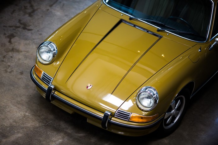 Yellow Porsche 911T