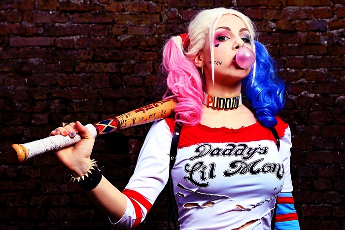 Harley Quinn from Suicide Squad with baseball bat