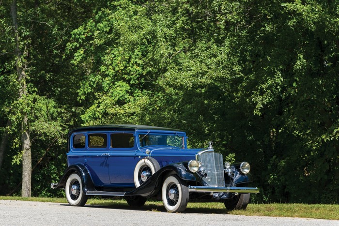 1933 Pierce-Arrow Model 836 Enclosed Drive Limousine