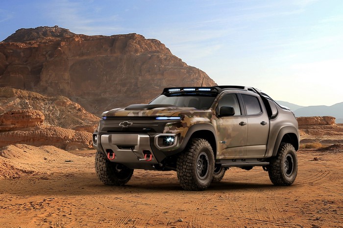 Chevrolet Colorado ZH2 Fuel Cell Vehicle in desert landscape