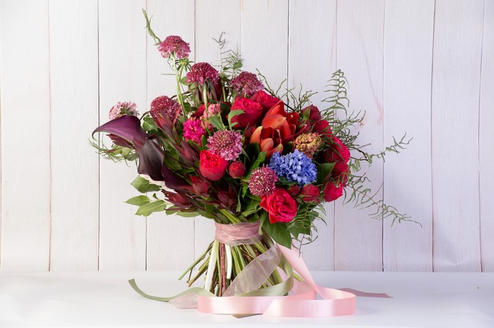 Bouquet of Roses, Tulips, Hyacinths, Callas with Ribbon