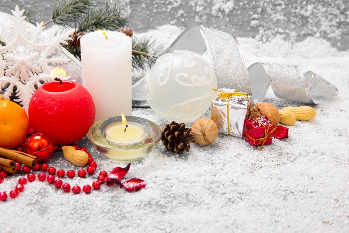 Christmas Decorations with Candles and Oranges