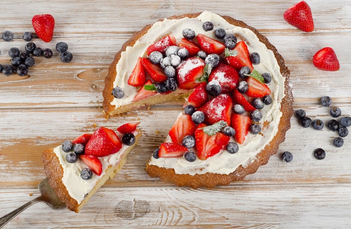 Strawberry and Blueberry Pie with Cream