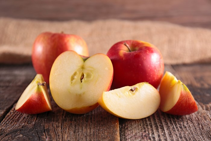 Apples, Closeup, Piece