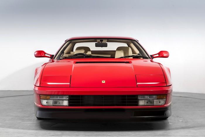 4K 1987-91 Ferrari Testarossa Front View