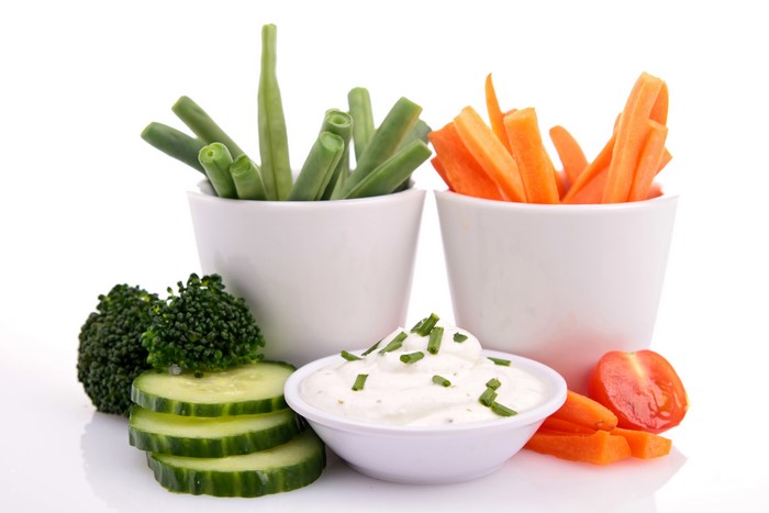 Vegetable sticks with dip