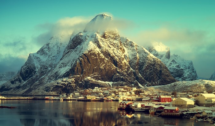 4K Norway Mountains Coast Houses Lofoten Snow