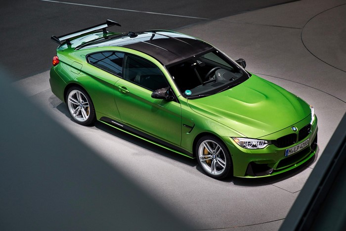 4K BMW M4 Coupe M Performance Accessories