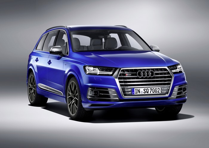 Blue 2016 Audi SQ7