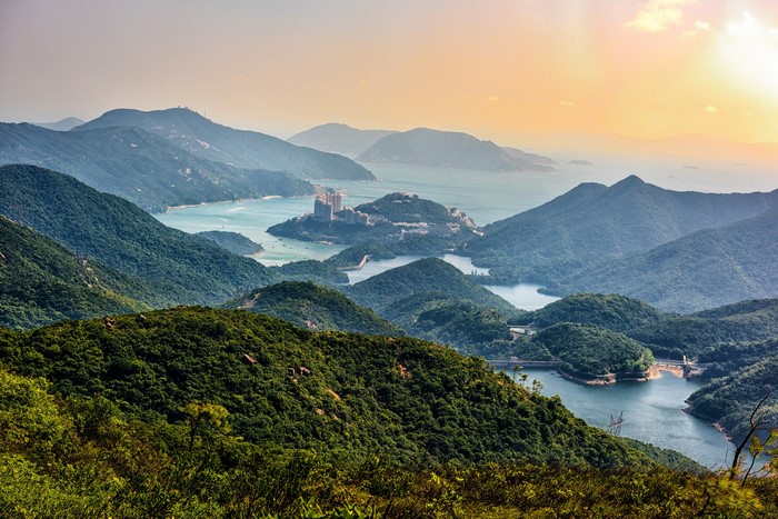 4K Hong Kong Scenery with Mountains, Rivers, and Forests