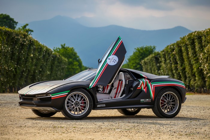 2013 Giugiaro Parcour concept car