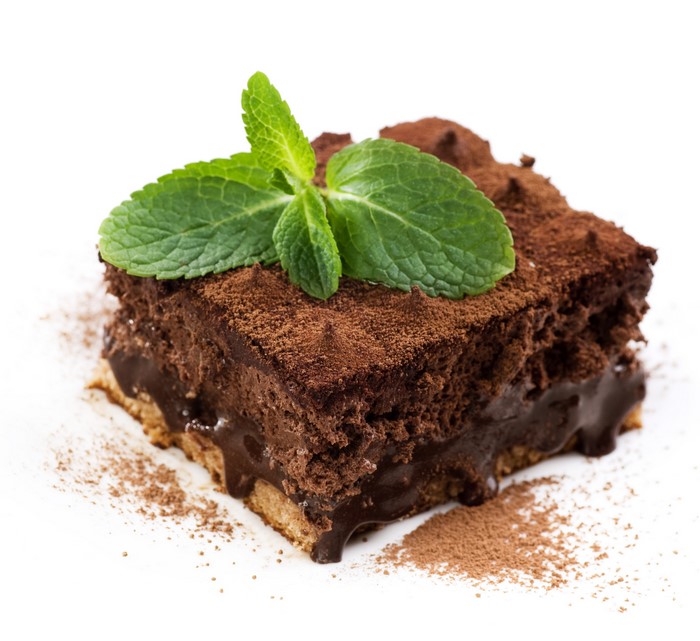 Chocolate cake with mint and cocoa powder