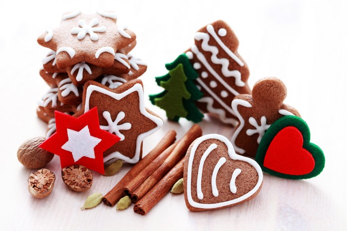 Christmas cookies with cinnamon and nuts