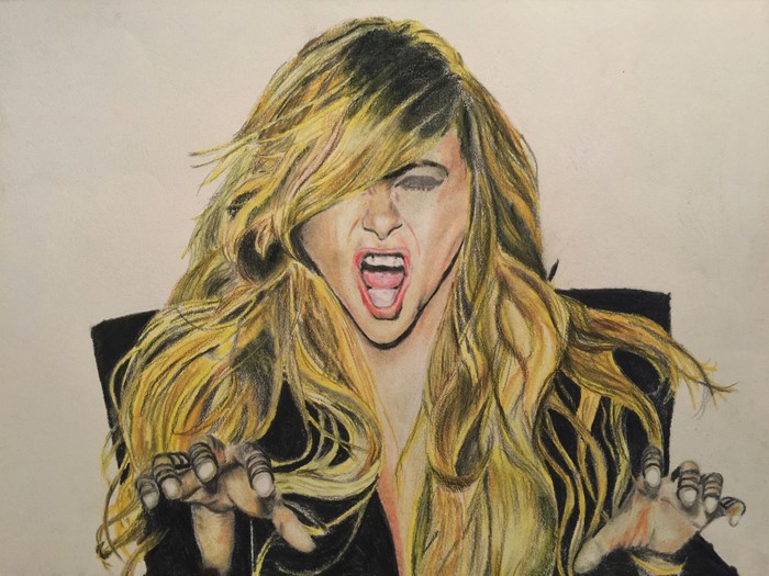 Paulina Rubio screaming with blonde hair