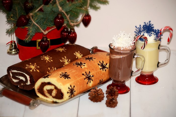 Christmas Swiss Rolls and Hot Drinks