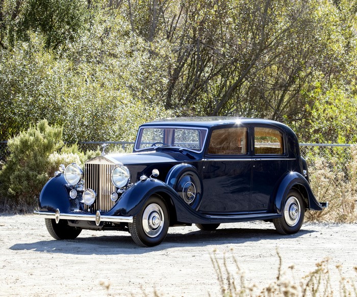 1938 Rolls-Royce Wraith Sports Saloon by Thrupp