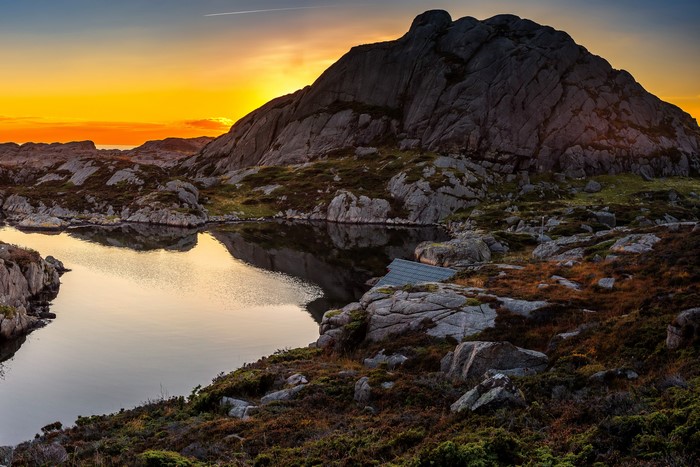 4K Lake and Mountain at Sunset in Bjerkreim, Norway