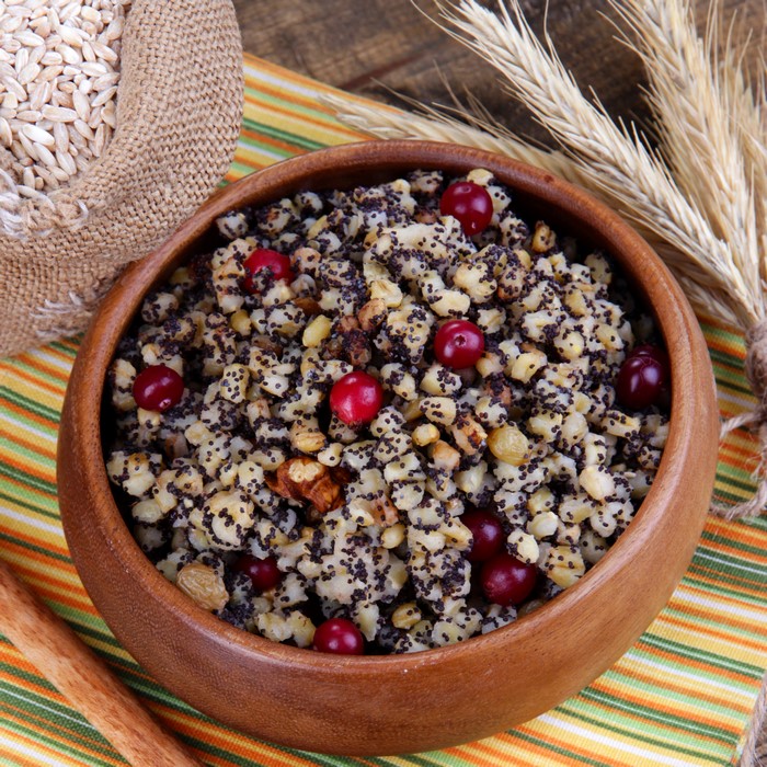 Kutya with Cranberries and Poppy Seeds