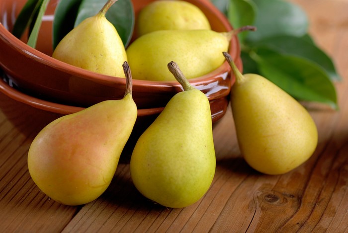 Pears in a bowl