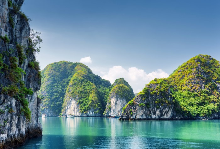 Halong Bay Vietnam Sea Crag Cove
