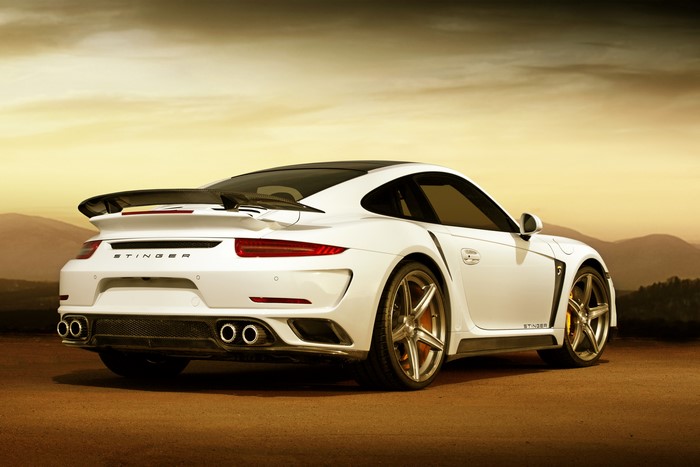 White Porsche 911 Stinger Turbo GTR