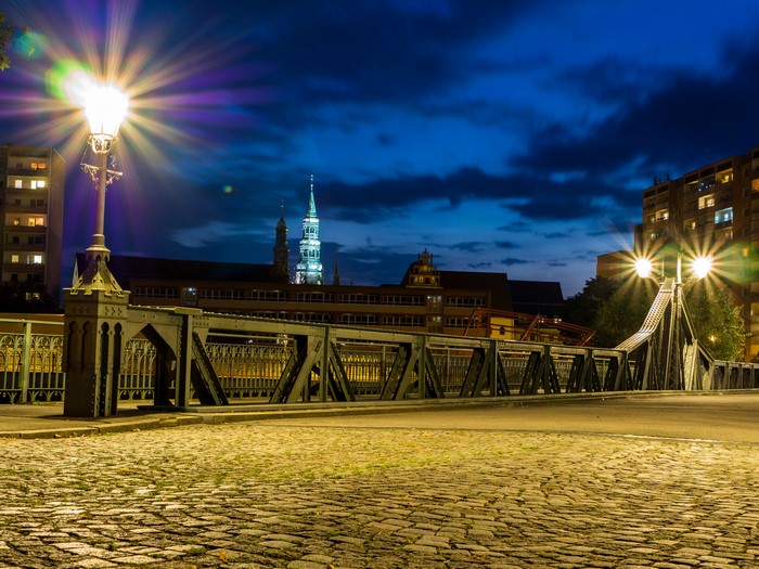 4K Zwickau Germany Bridge Street Lights Night Pavement